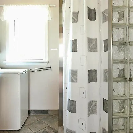 Casa vacanze 6 Person Holiday In *
