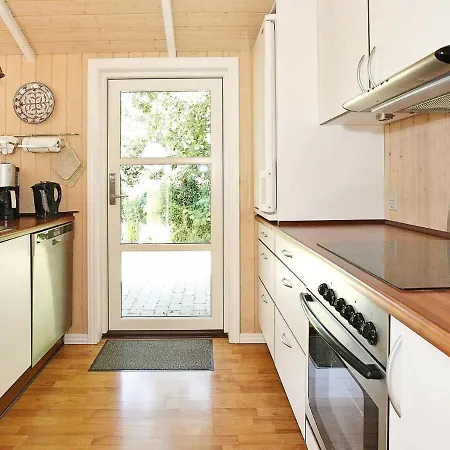 6 Person Holiday In Casa vacanze